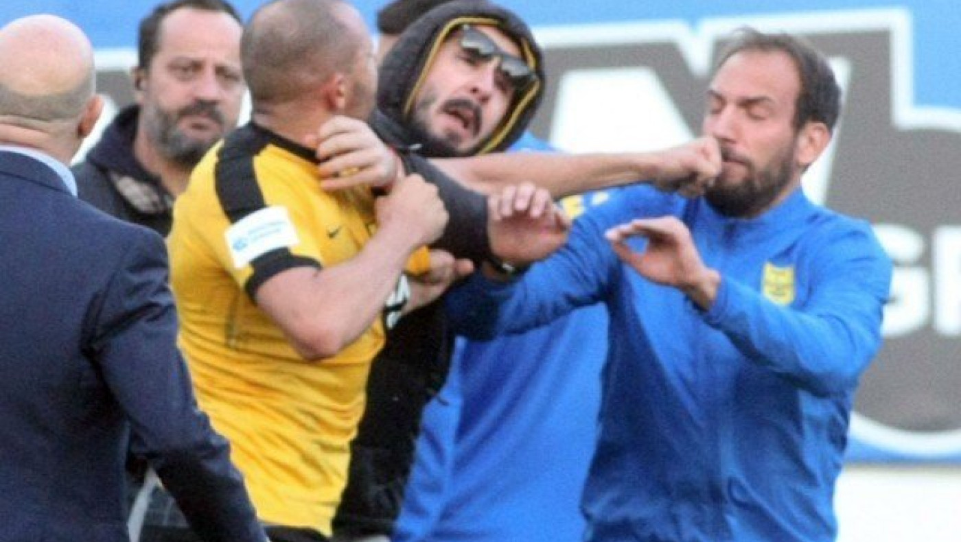 Της κακομοίρας: Η          γροθιά που ξυπνάει τον Άρη