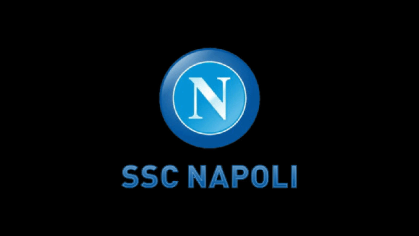 «Ψωνίζει» από   Γουέστ Χαμ              η Νάπολι (pic)