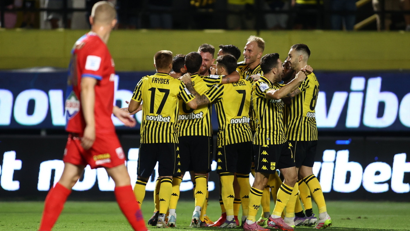 Στο Αγρίνιο ως το Σάββατο ο Άρης: Ποιους πήρε στην αποστολή ο Χιμένεθ