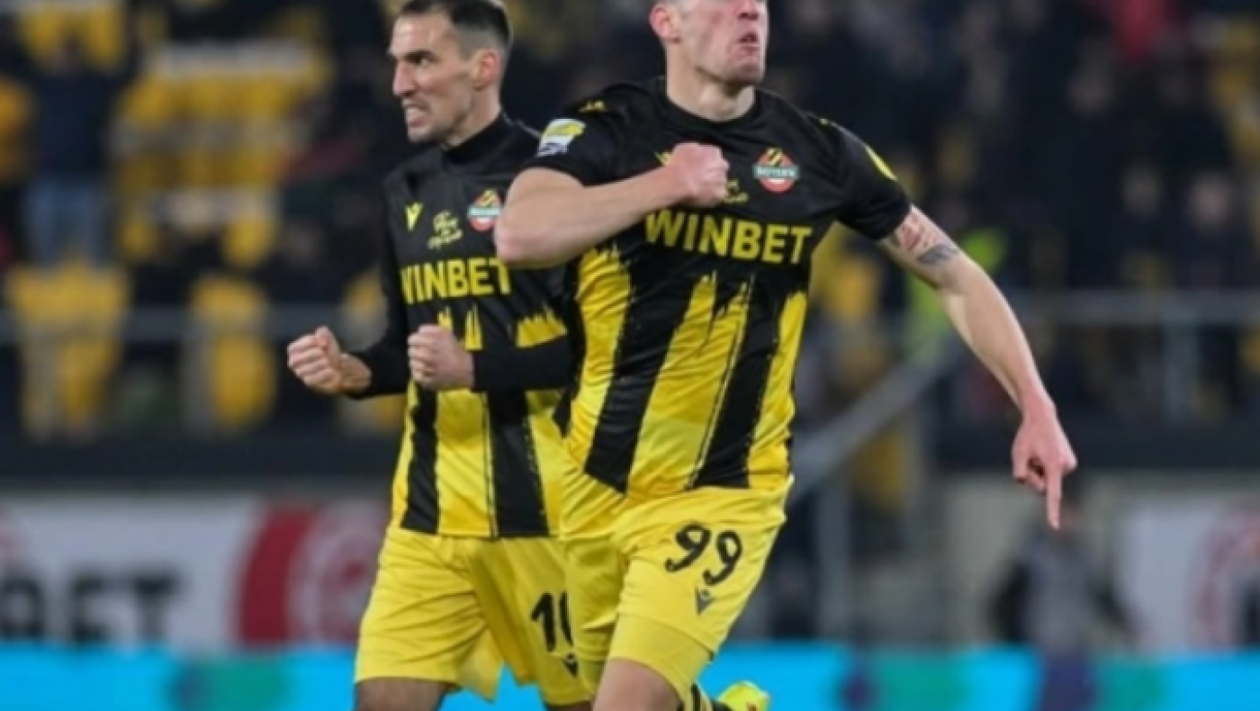 Πανσερραϊκός: Ανακοίνωσε τον δανεισμό του Αλέξα Μάρας από τη Μπότεφ Πλόβντιβ