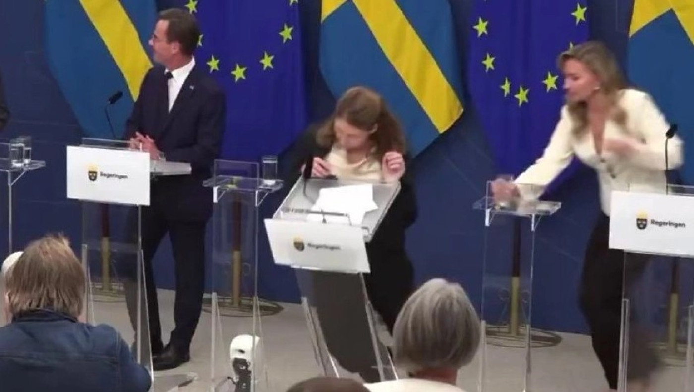 Βίντεο-ΣΟΚ: Υπουργός καταρρέει on air στην πρώτη της συνέντευξη Τύπου