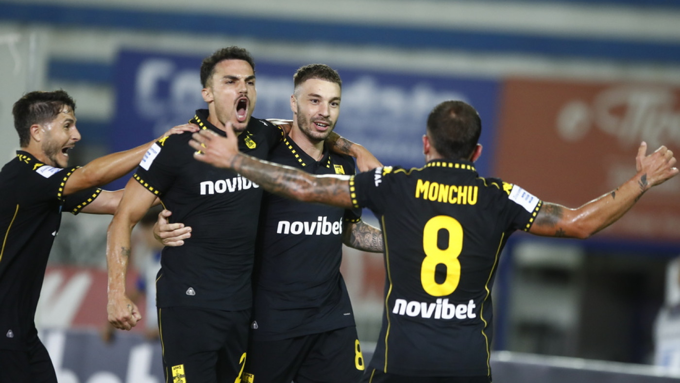 Η βαθμολογία στη Super League: Το 3Χ3 του Ολυμπιακού και τα «διπλά» Άρη και Βόλου