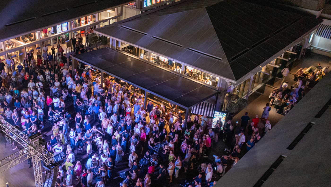 Grand Opening Party @ The Piazza: Η πόλη αποκτά το νέο της στέκι!