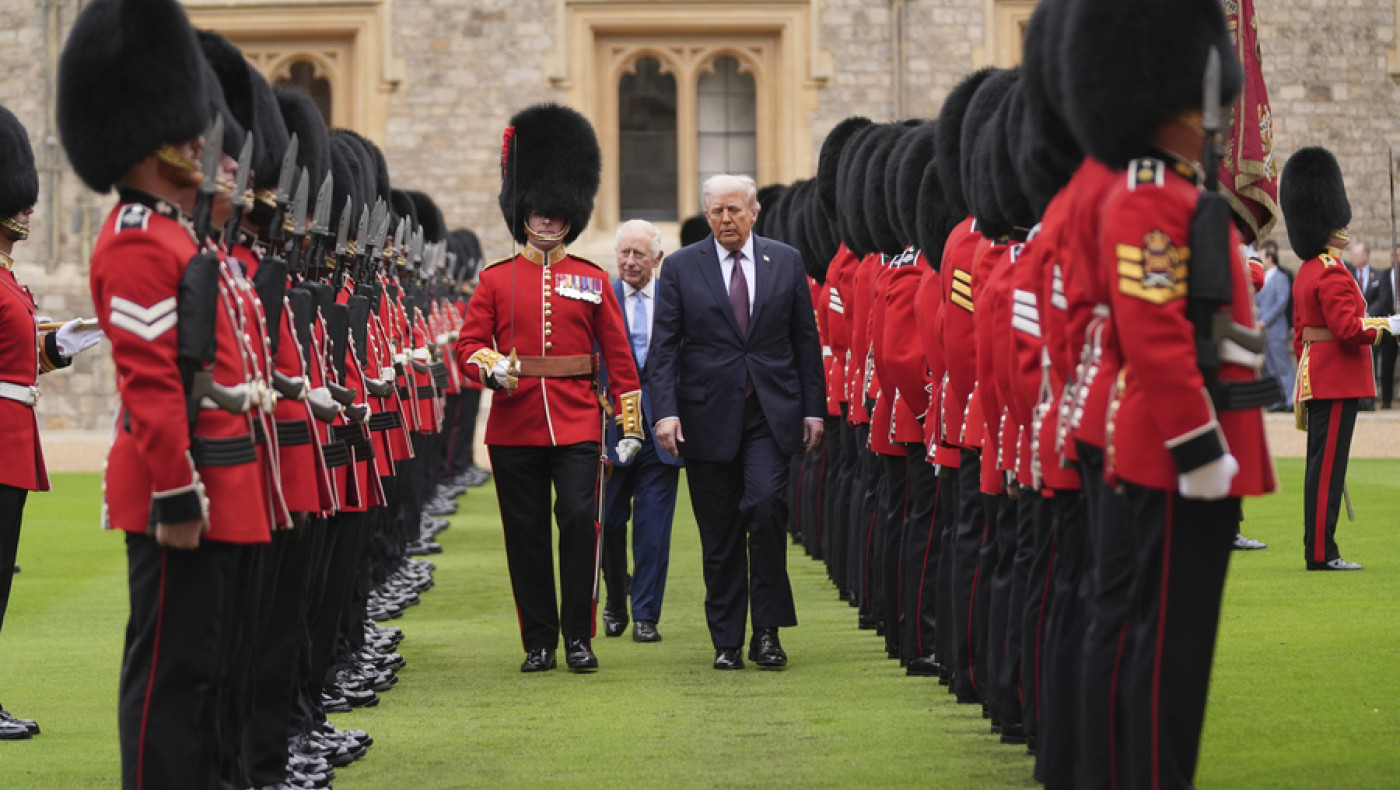 Ο Ντόναλντ Τραμπ στη Βρετανία: Η παραμυθένια υποδοχή στο Ουίνδσορ