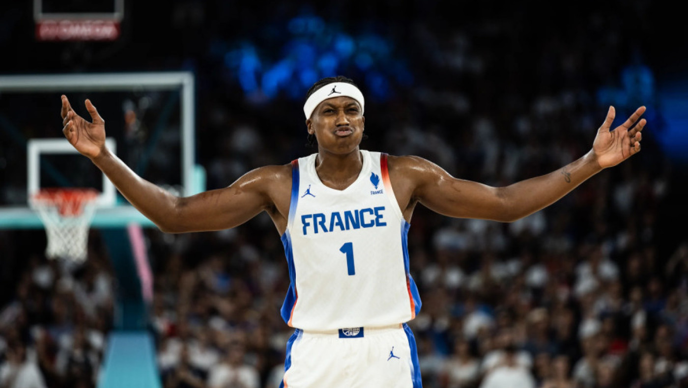 Φρανκ Ντιλικινά: H γαλλική ομοσπονδία βιάστηκε να τον ανακοινώσει στον Ολυμπιακό