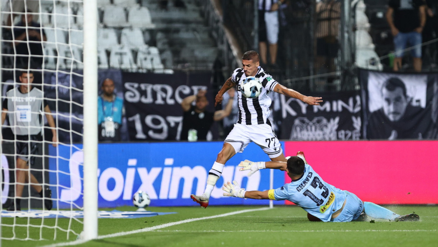 Ο Τσάβες κατέβασε... ρολά στα 20 από τα 49 παιχνίδια που έχει αγωνιστεί