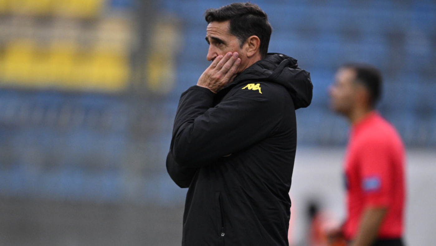 Άρης: Σφίγγει η πίεση στον Χιμένεθ