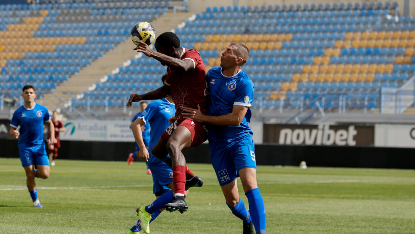 Ο Αστέρας Β γκρέμισε τη Νίκη Βόλου από την κορυφή με τριάρα