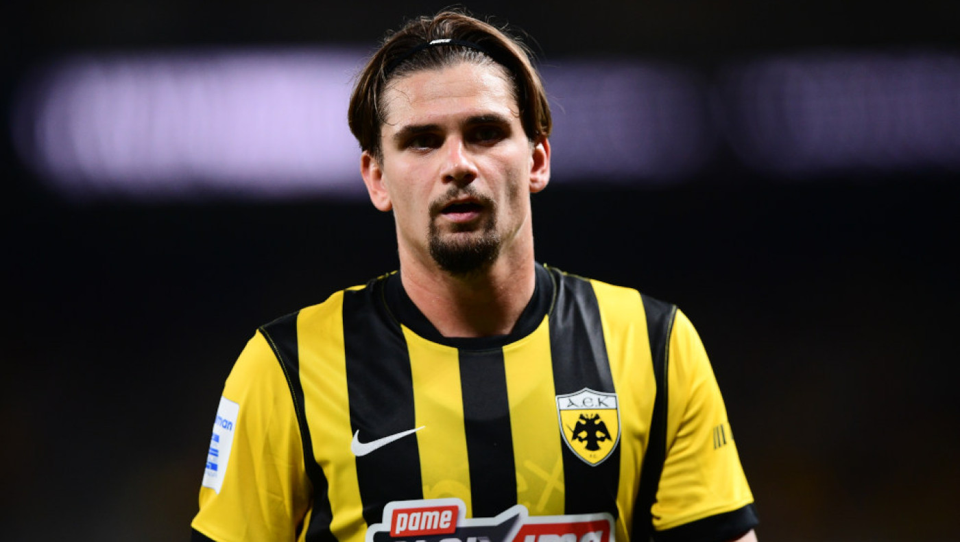 Στην κόντρα ο πατέρας του Μαρίν, διαψεύδει τον Λουτσέσκου