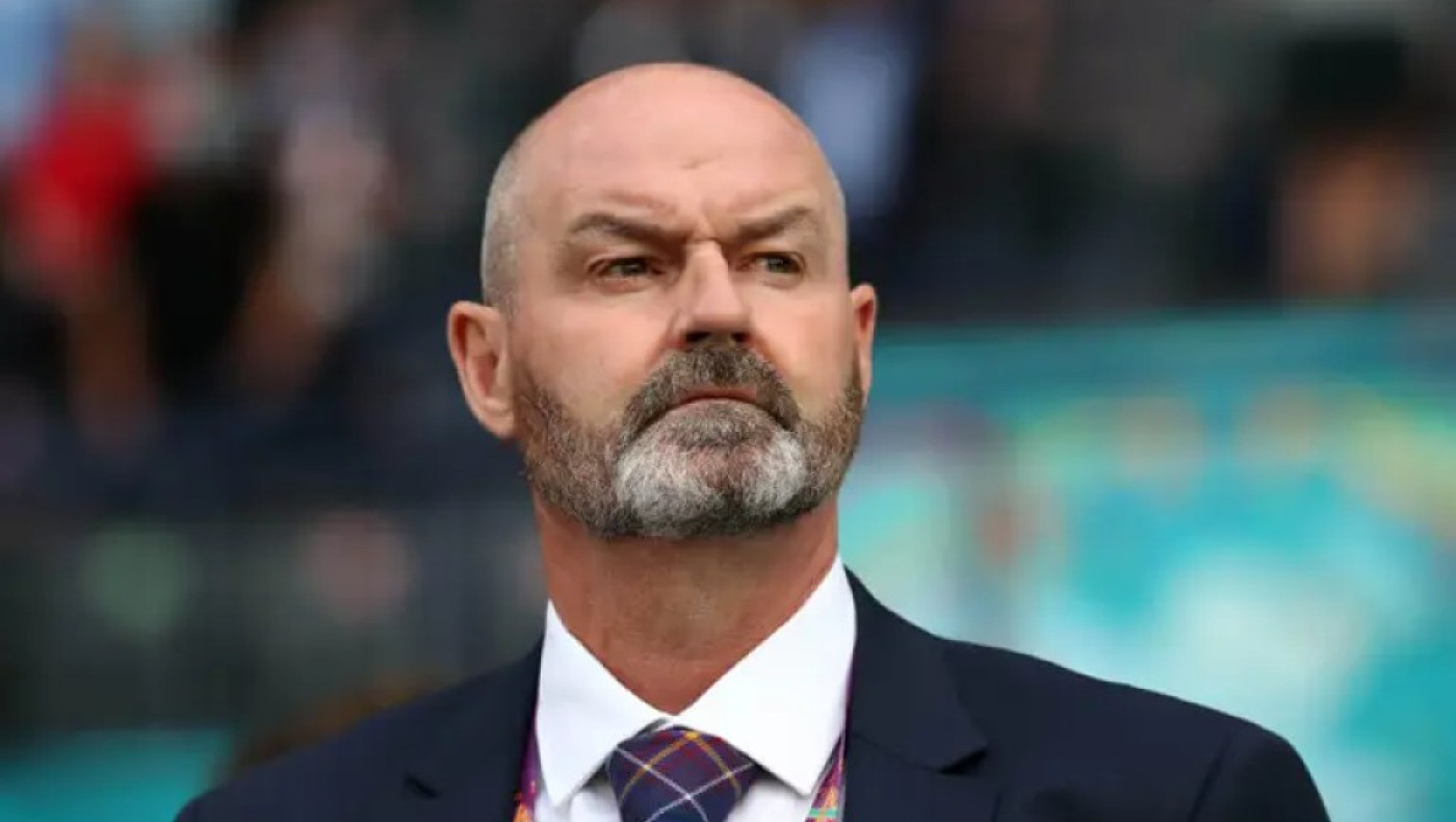 Στιβ Κλαρκ: «Διαφορετικό το αυριανό παιχνίδι από εκείνο του Μαρτίου»