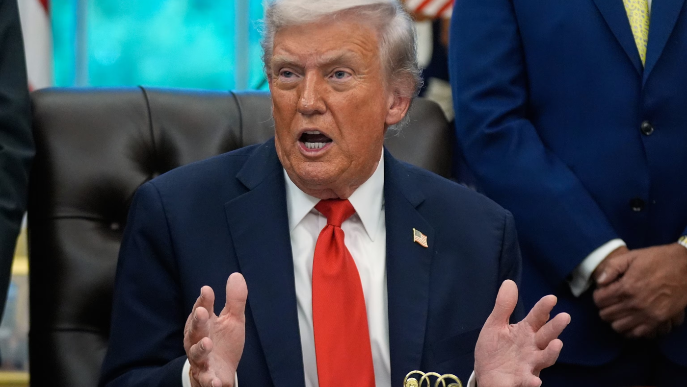 Ντόναλντ Τραμπ: Δηλώνει παρών για μια... τρίτη θητεία