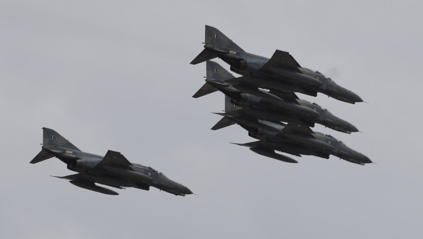 Οι Τούρκοι περιμένουν την παρέλαση της Θεσσαλονίκης για να δουν τα νέα όπλα της Ελλάδας