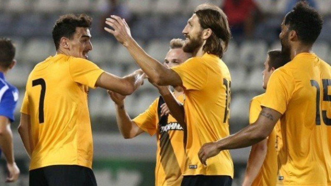 Στα πιτς για ένα μήνα Χριστοδουλόπουλος και Τσιγκρίνσκι