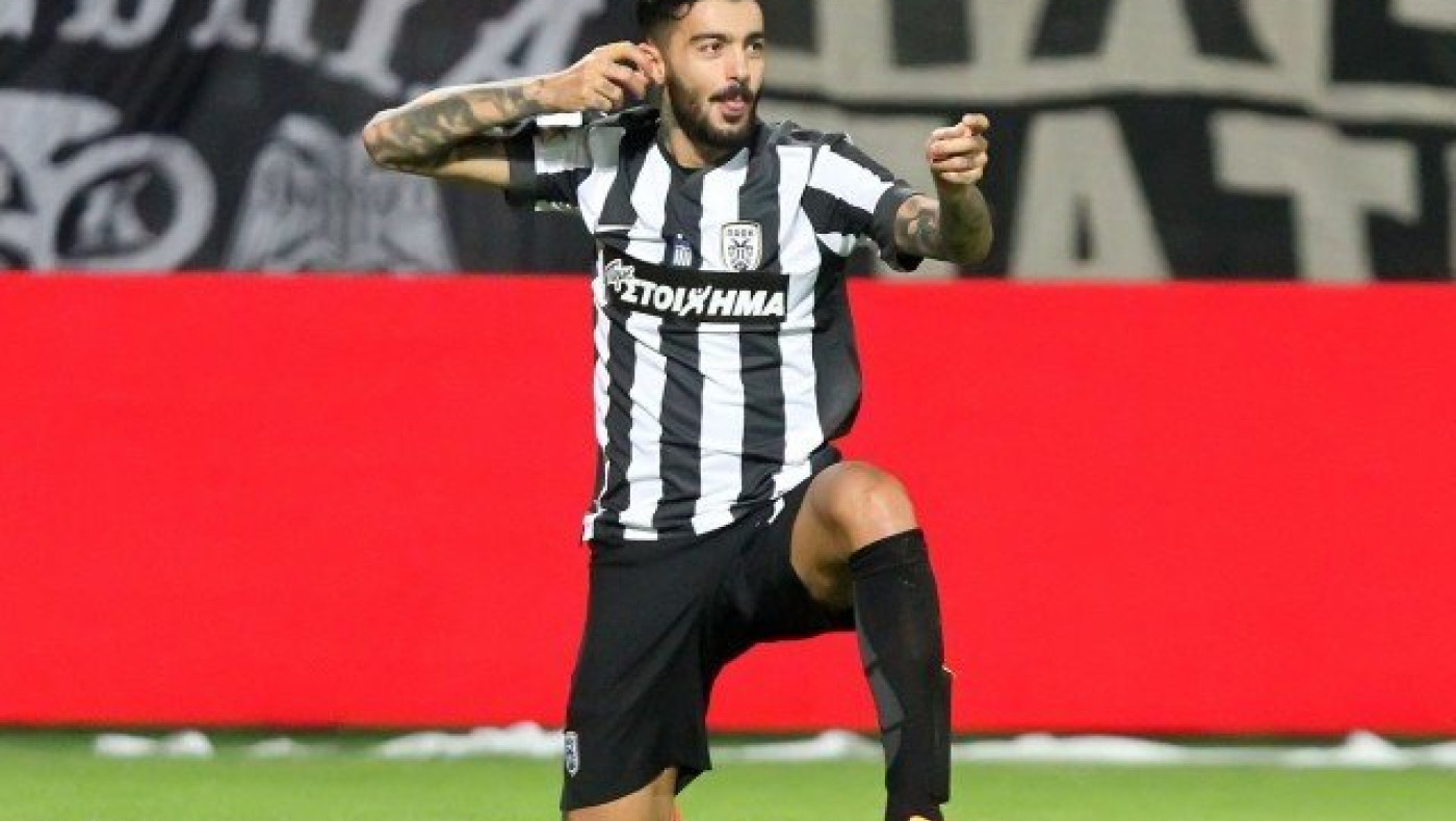 Φως φανάρι   ότι ο Κλάους  έχει μπει σε φαύλο κύκλο