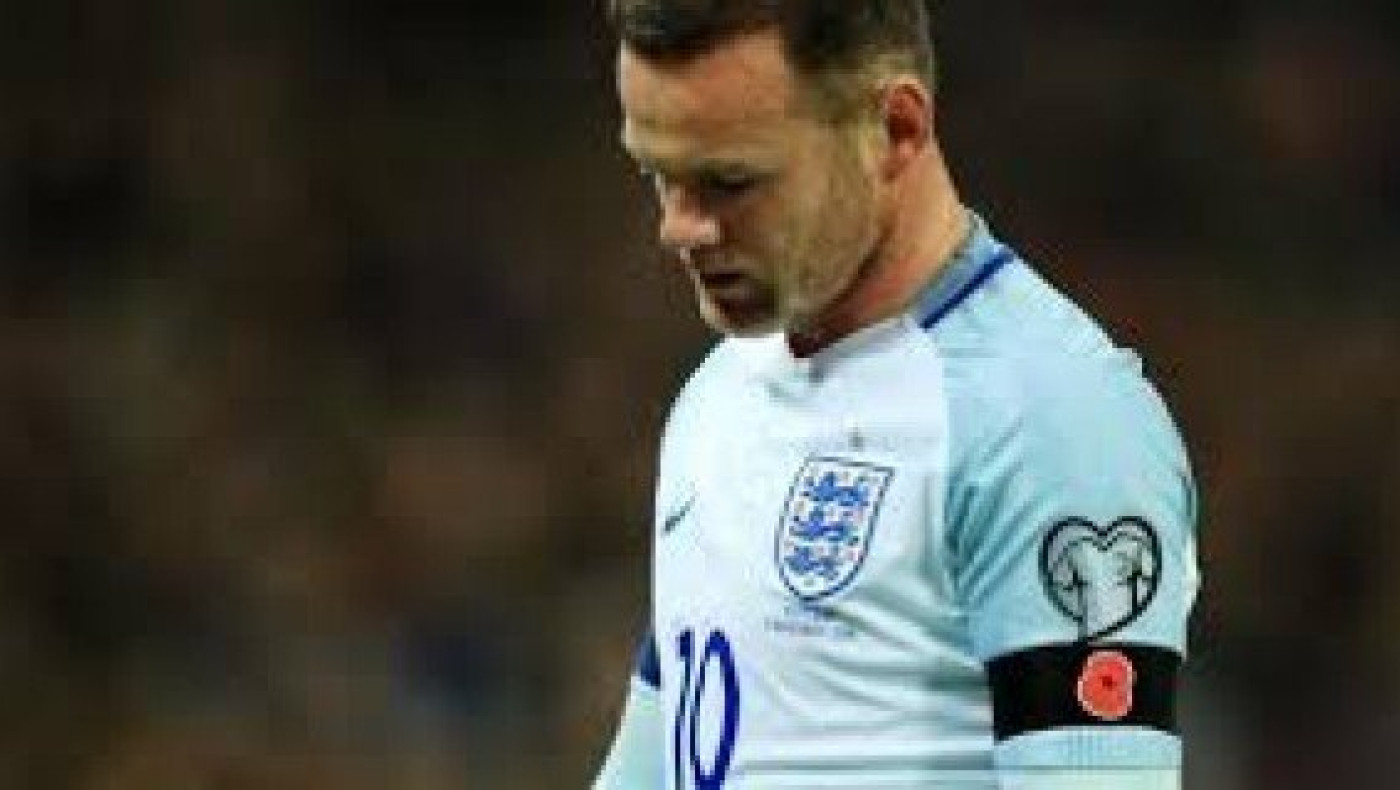 Παίρνουν το                   περιβραχιόνιο από τον Ρούνεϊ!