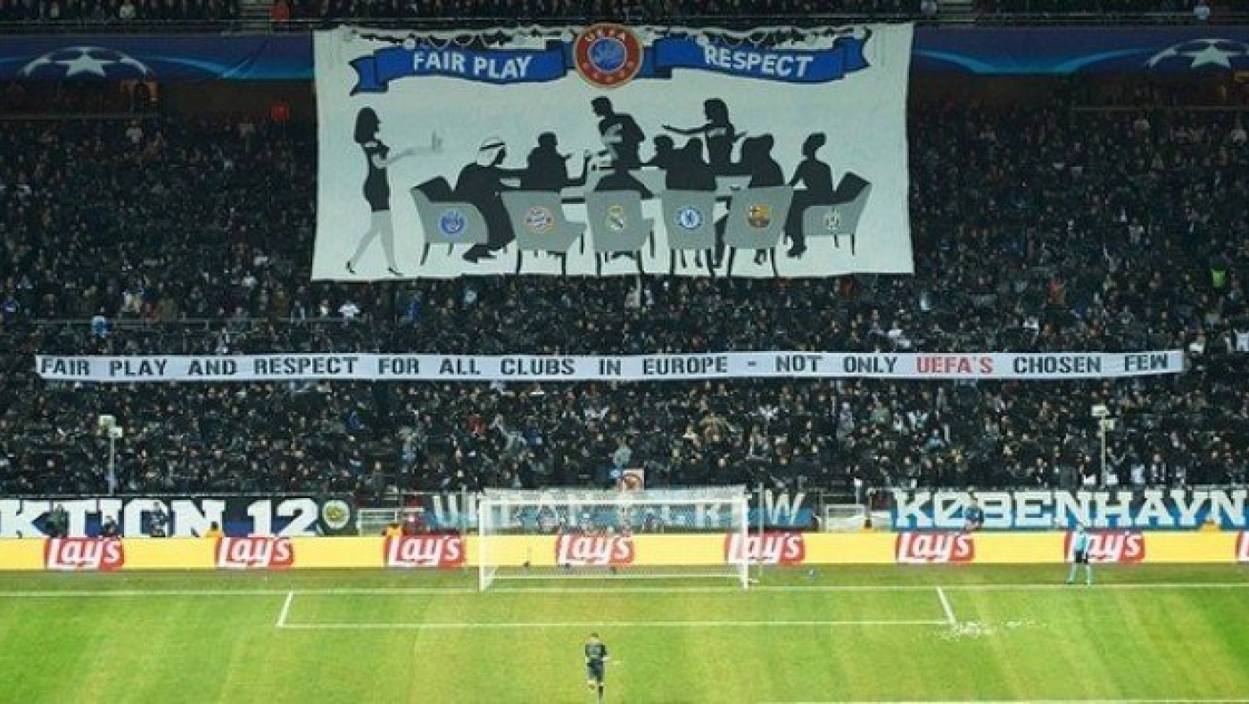 Πανό κατά της UEFA από την                            Κοπεγχάγη (pic)