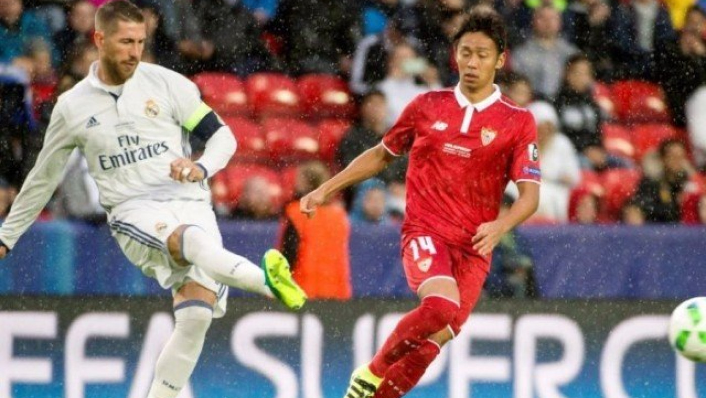 Επιστρέφει                                                     ο Ραμος