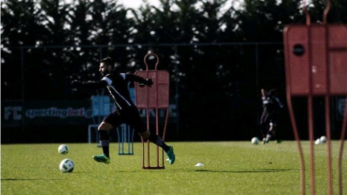 Στροφή    ΠΑΟΚ   σε                            Φιορεντίνα