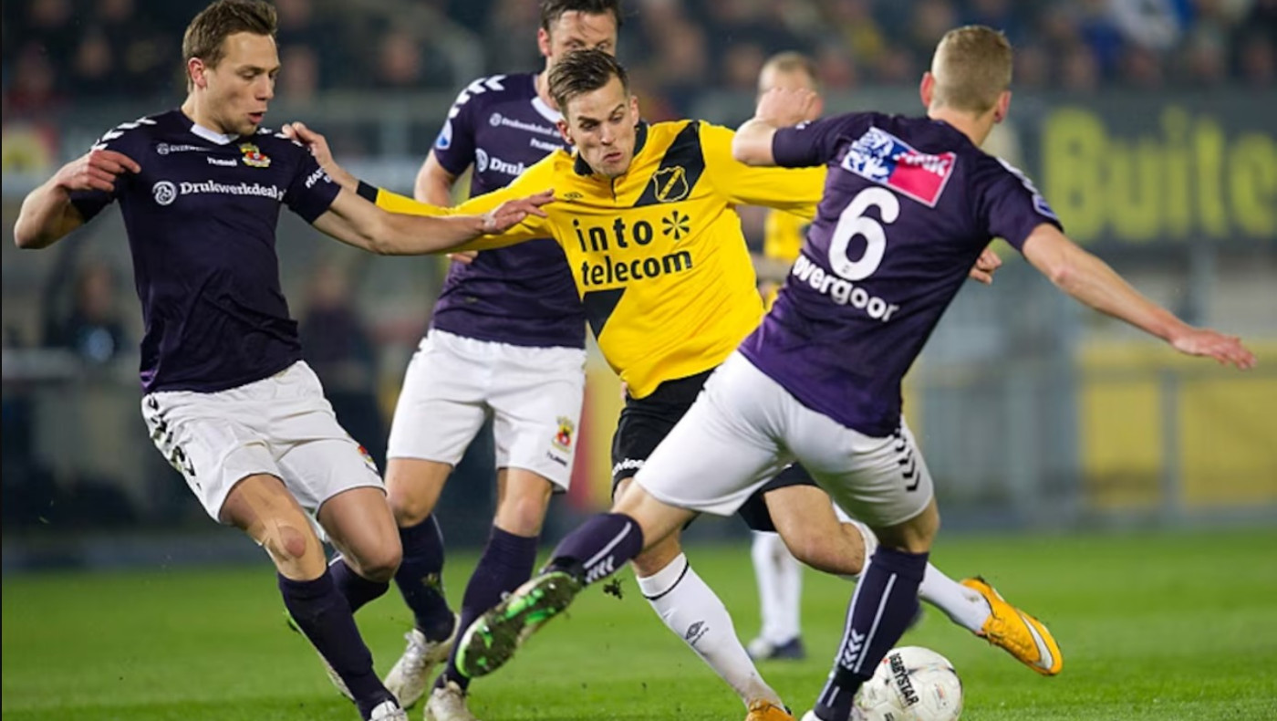 Μάντζιος:  Ελπίζω να έχουν κάνει «λάθος» οι στοιχηματικές εταιρείες…