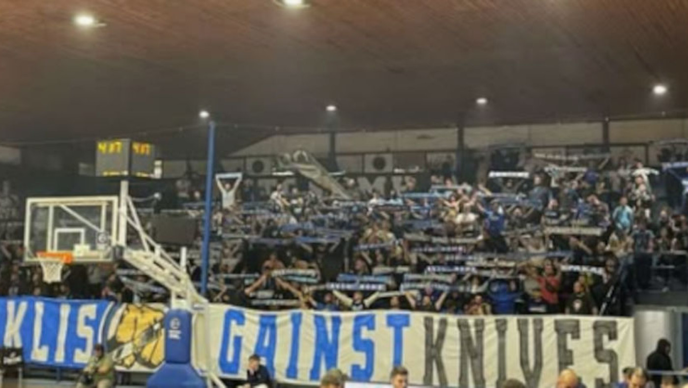 Ηρακλής: Το πανό των οπαδών με... μήνυμα για το φονικό στη Χαλκίδα