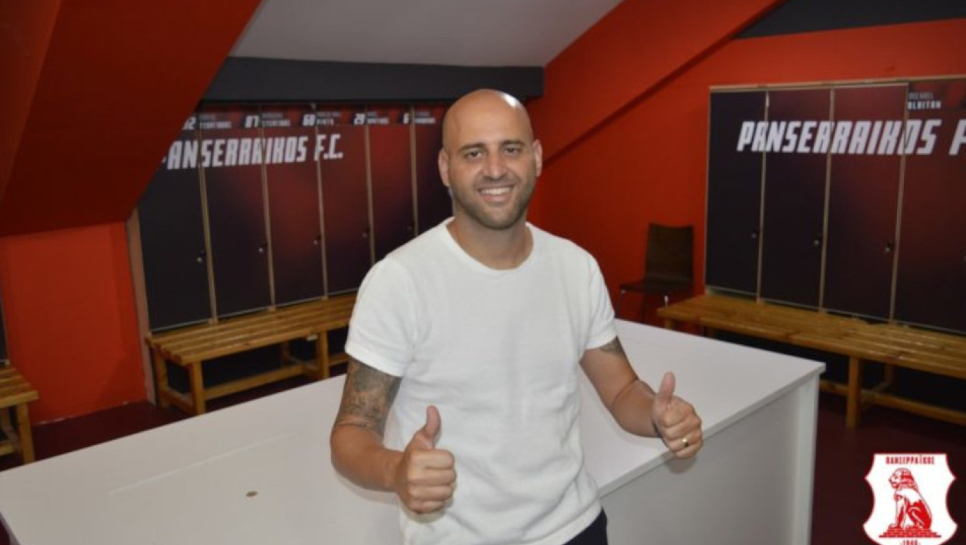 «Τελειώνει» ο Μπάτσι από τον Πανσερραϊκό: Αυτός θα τον διαδεχθεί στον πάγκο