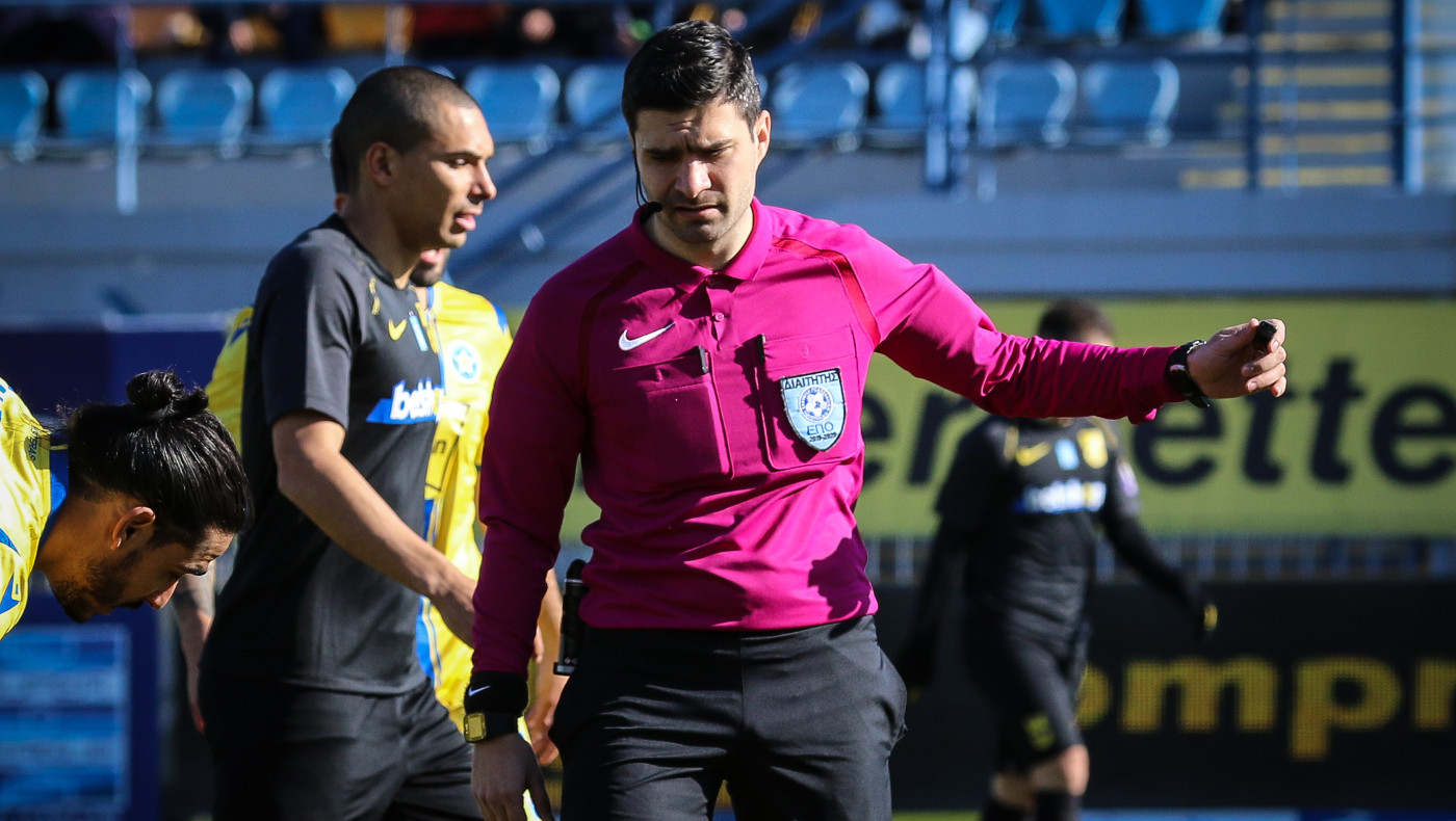 Σοκαριστικά μηνύματα στον Τσαμούρη: «Δεν θα ξαναγυρίσεις σπίτι, θα χάσεις ό,τι έχεις»!