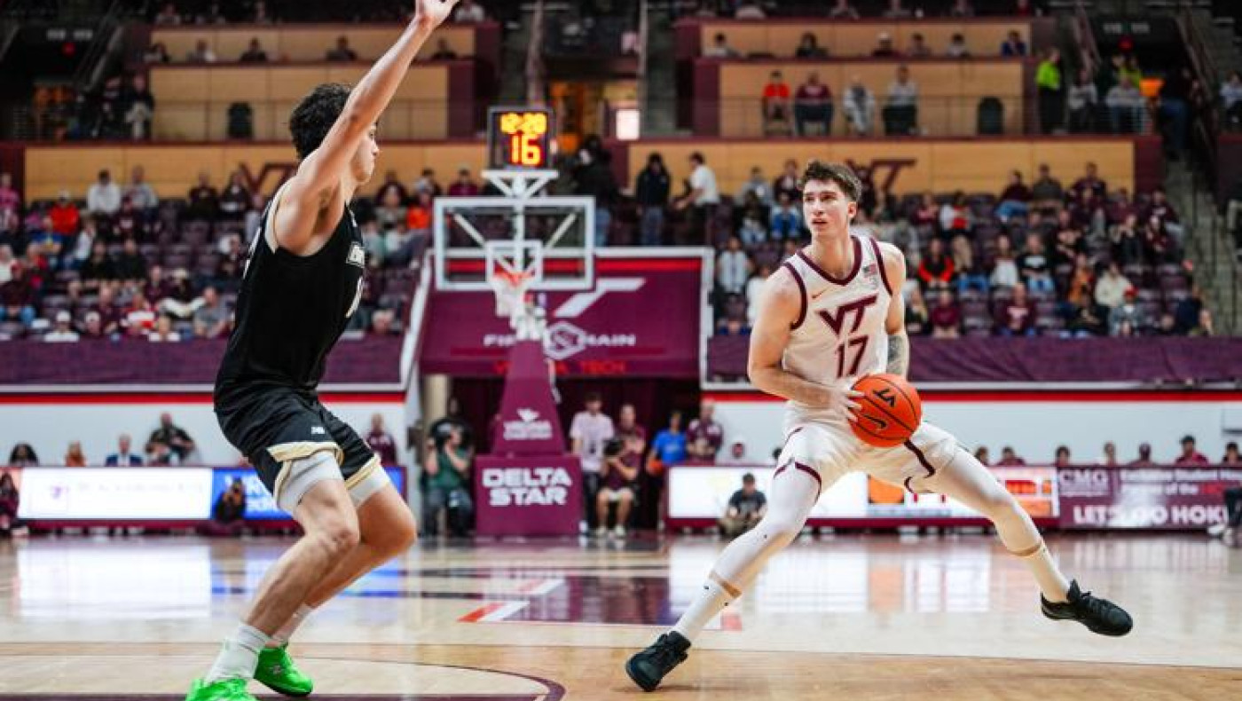 Αβδάλας: Αγωνίστηκε με... ένα πόδι αλλά οδήγησε το Βιρτζίνια Τεκ στη νίκη