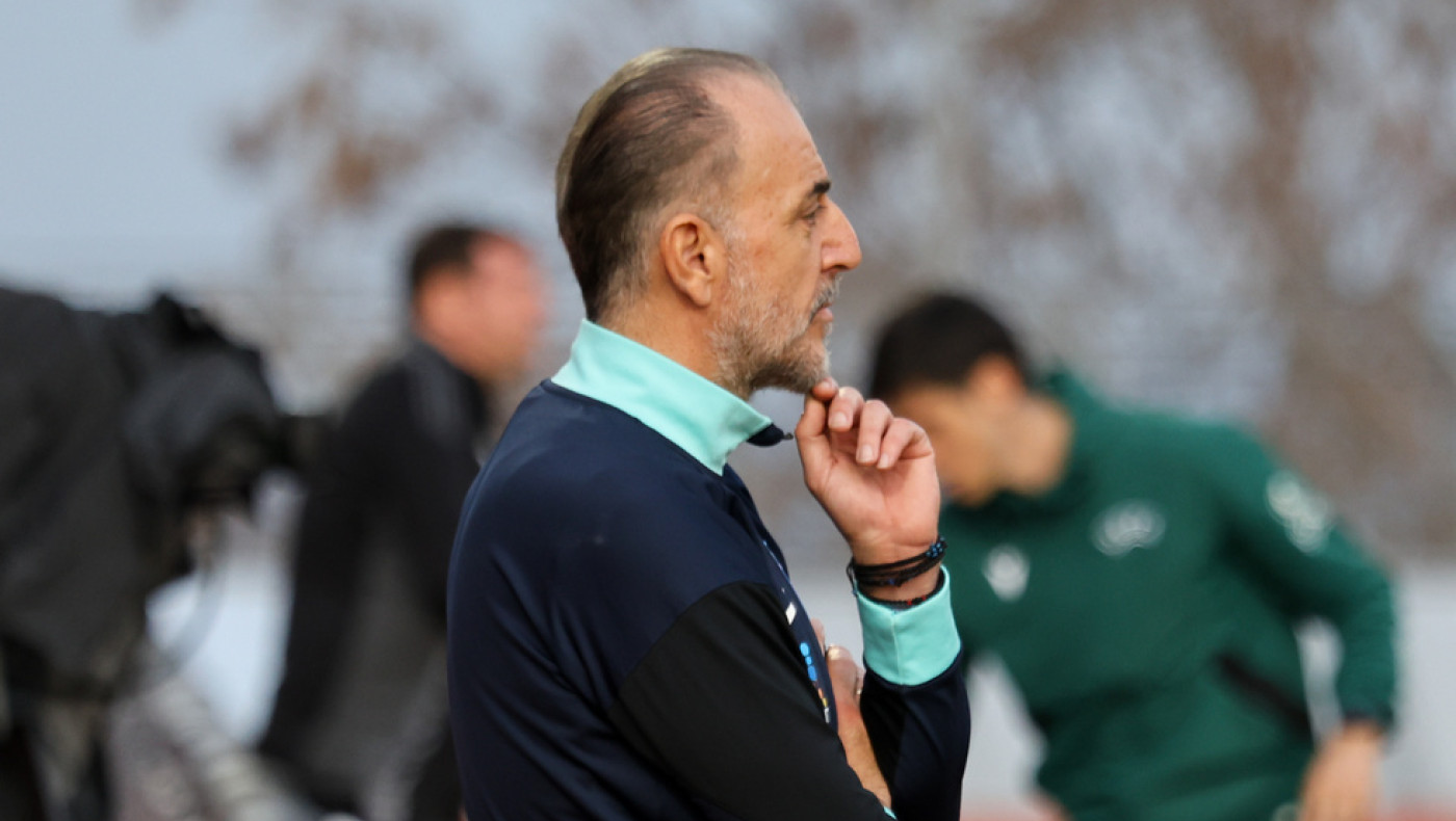 Αποθέωσε τους διεθνείς ο Ταουσιάνης: «Πολύ τυχερός που συνεργάζομαι με αυτούς τους παίκτες»