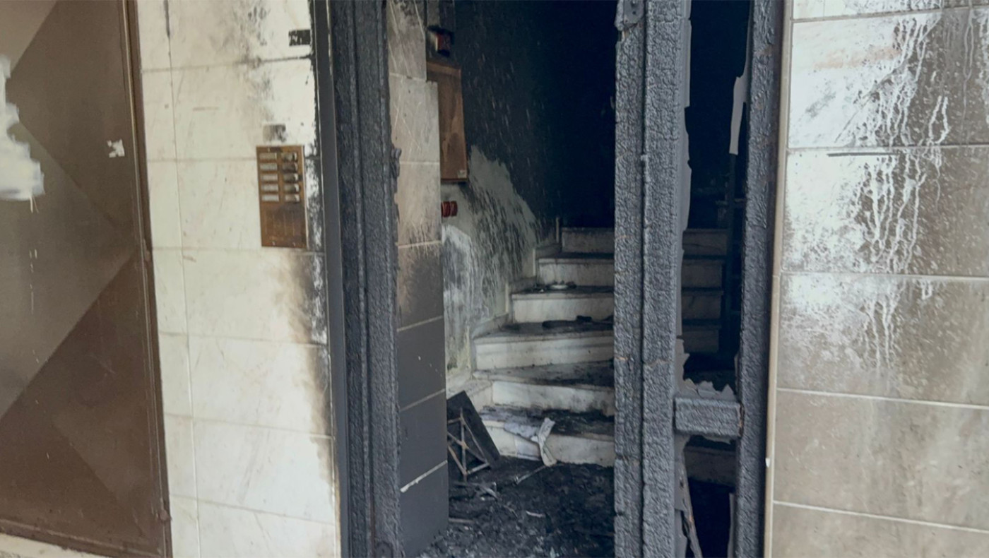 Καλαμαριά: Πρώην στέλεχος της ΕΥΠ διαμένει στην πολυκατοικία που έγινε έκρηξη