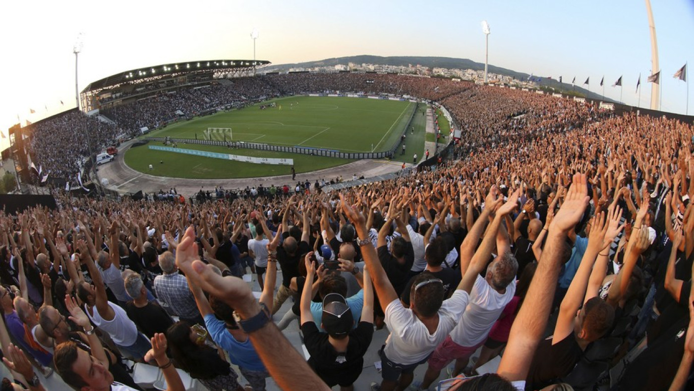 Το νέο επετειακό σύνθημα για τον «αιώνιο» ΠΑΟΚ που ακούστηκε στην Τούμπα (vids)