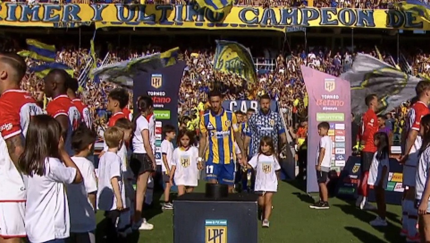 Αργεντινή: Απίθανο σκηνικό με το «pasillo της ντροπής»