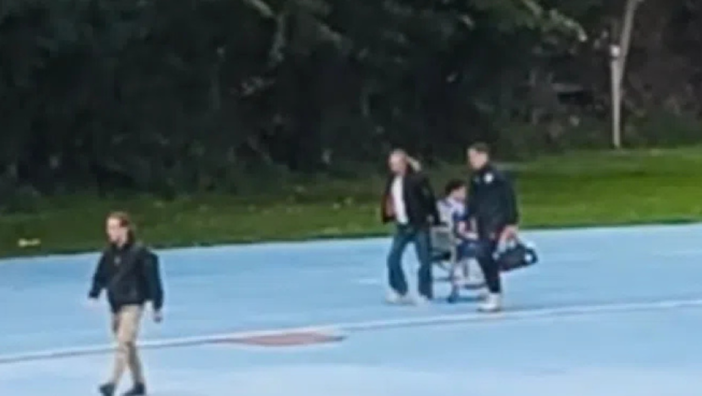 Κύπελλο Ελλάδος: Τραυματίας μεταφέρθηκε με καρότσι σούπερ μάρκετ