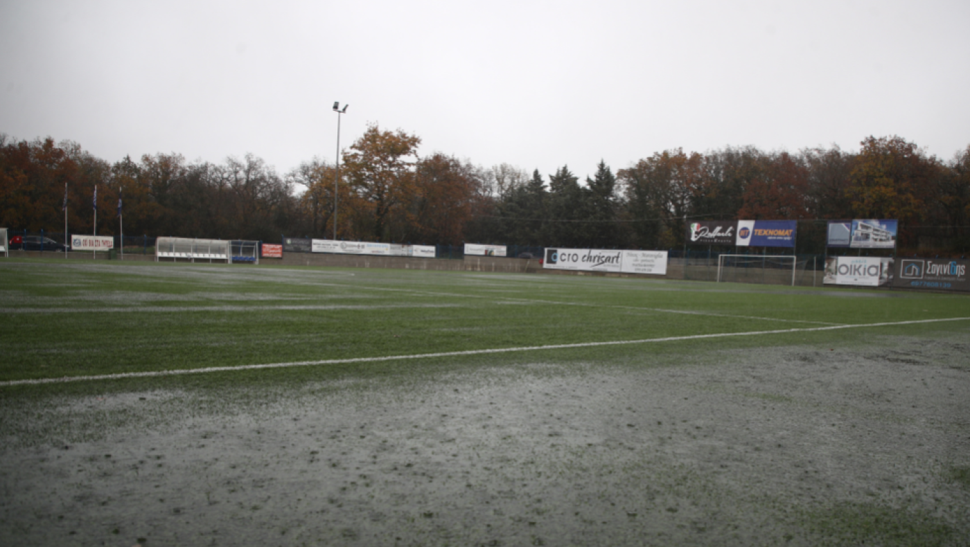 Η κακοκαιρία σταμάτησε το ΠΑΟΚ-Άρης για τα πρωταθλήματα Κ17 και Κ15
