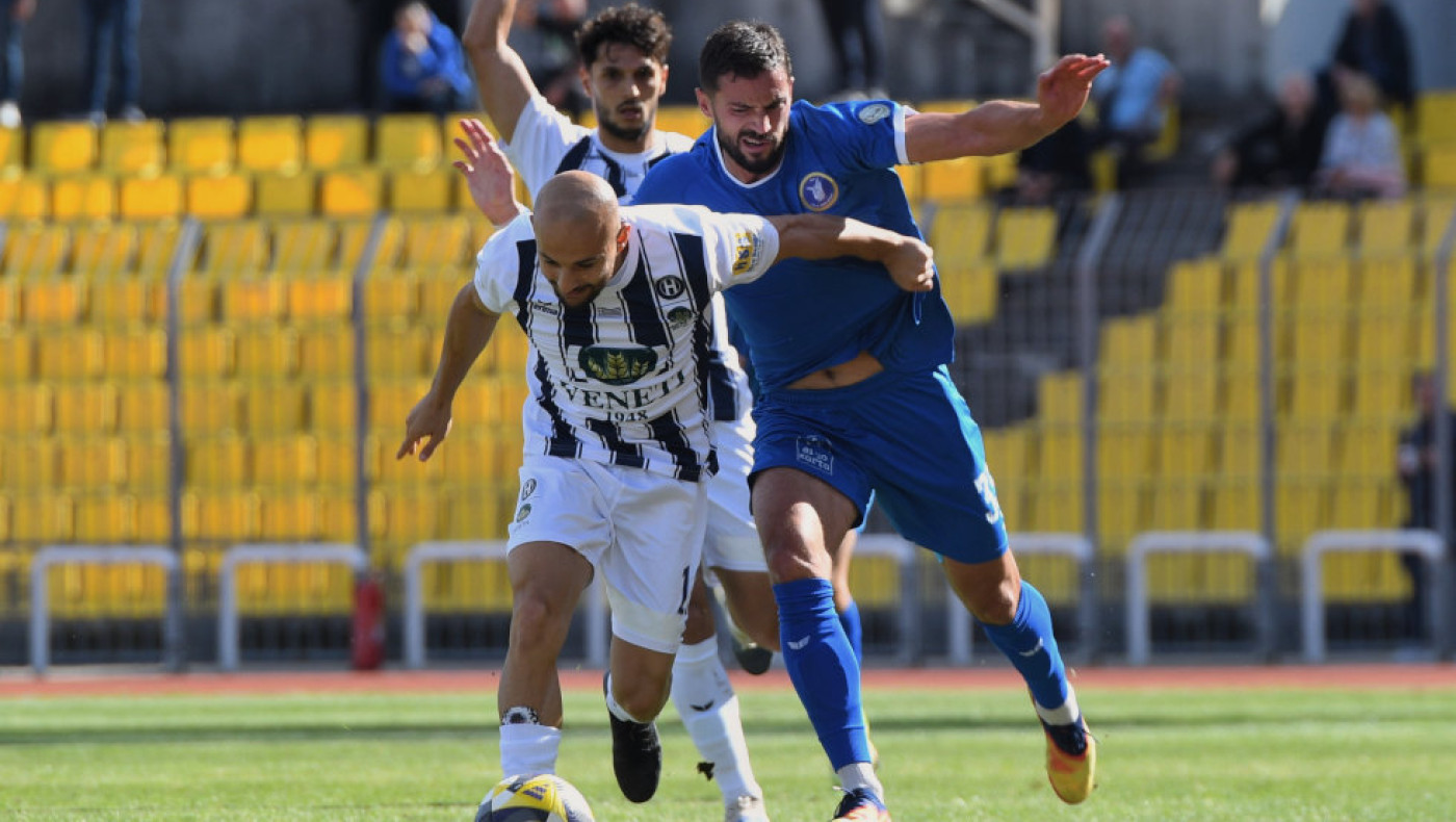 SL2: Πέταξε βαθμούς (2-2) στην Καβάλα η Νίκη Βόλου