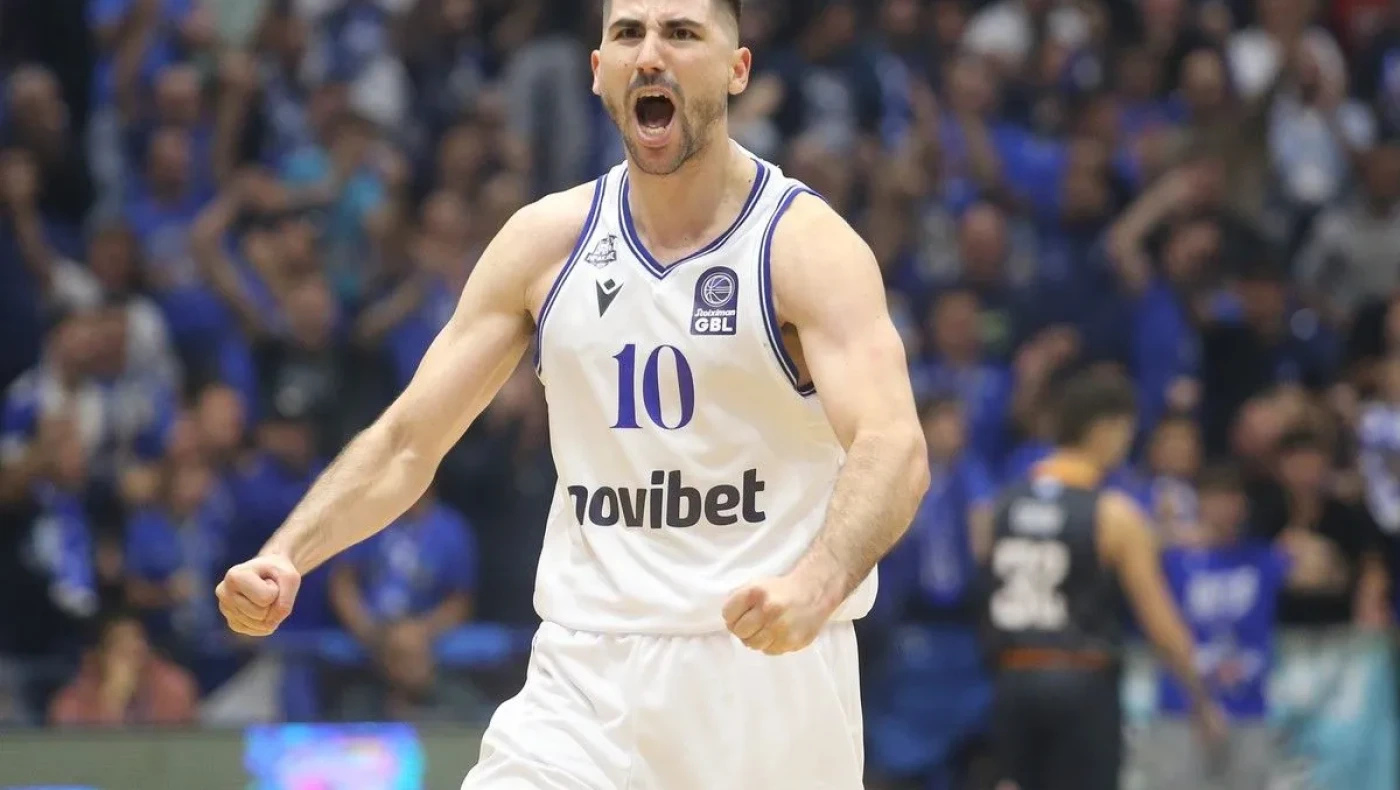 LIVESTREAMING: Νιούκαστλ Ιγκλς-Ηρακλής