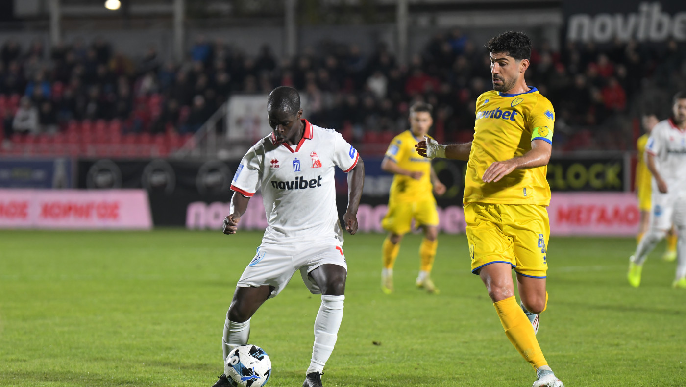 Απέδρασε από τις Σέρρες ο Παναιτωλικός, με την πλάτη στον τοίχο ο Πανσερραϊκός