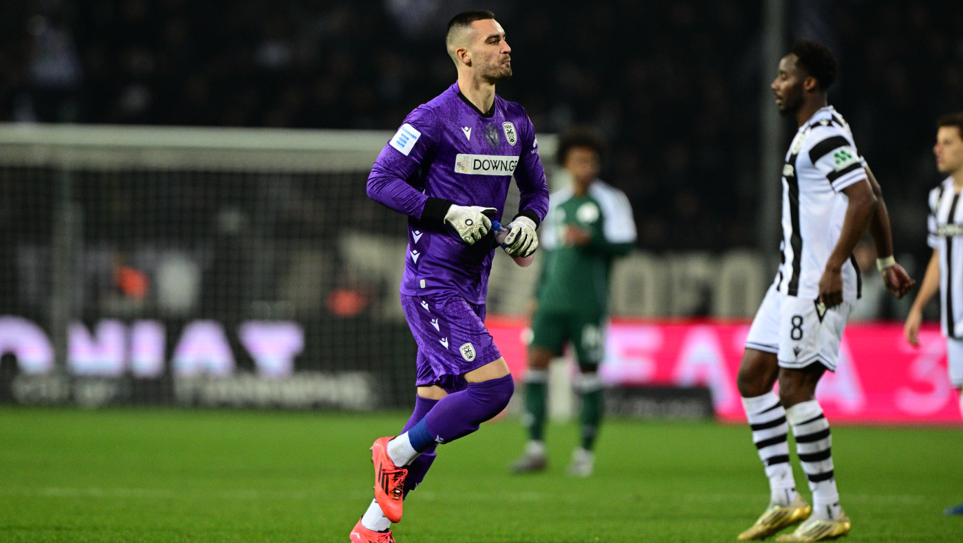 Τσιφτσής: «Απαράδεκτος ο Σφιντέρσκι, έπρεπε να αποβληθεί»