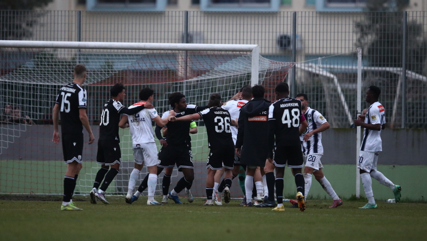 ΠΑΟΚ Β-Ηρακλής: Χαμός μετά το γκολ του Ντέλετιτς-Οι παίκτες πιάστηκαν στα χέρια