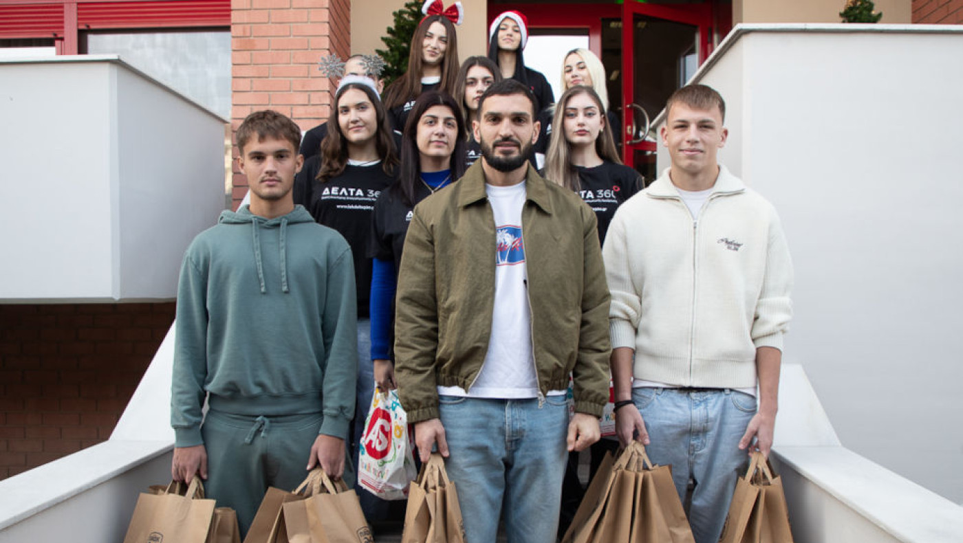 Χριστούγεννα προσφοράς: Η επίσκεψη του ΠΑΟΚ στη «Στοργή»