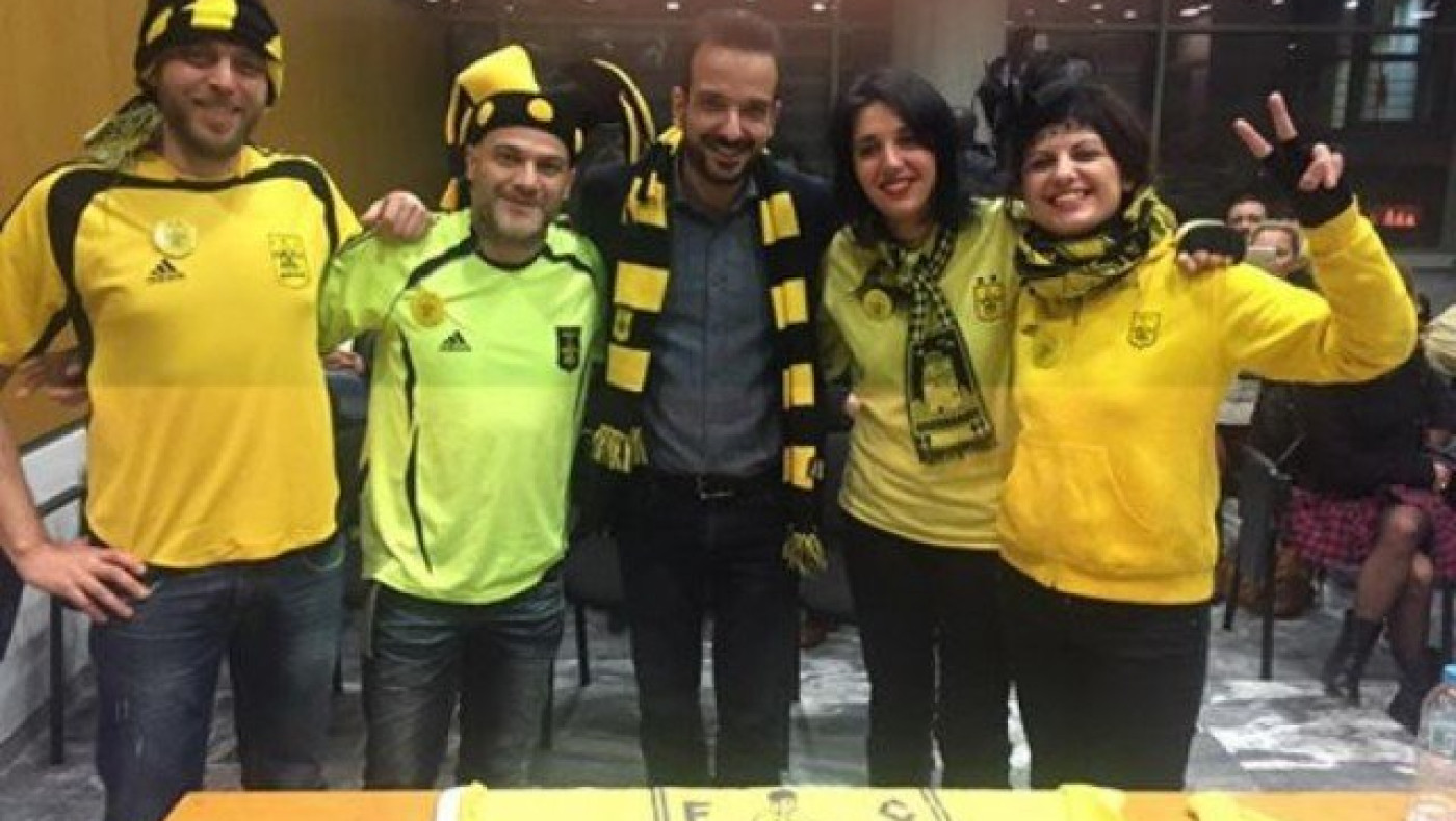 Θεσσαλονίκη: Απόβαση Αρειανών στο δημαρχείο για... πολιτικό γάμο!