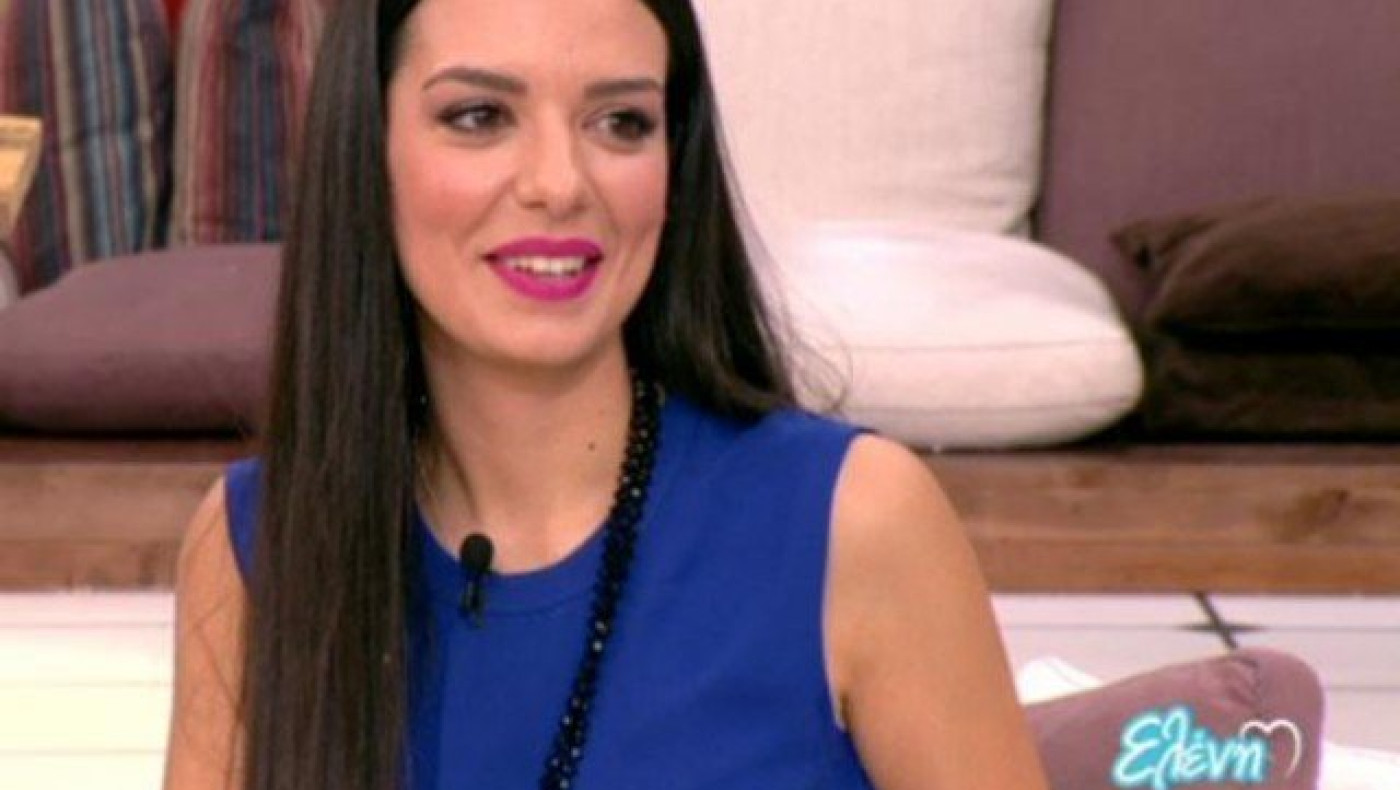 Τρελάθηκε με τα οπίσθια του μοντέλου που εμφανίστηκε στην εκπομπή (vd)