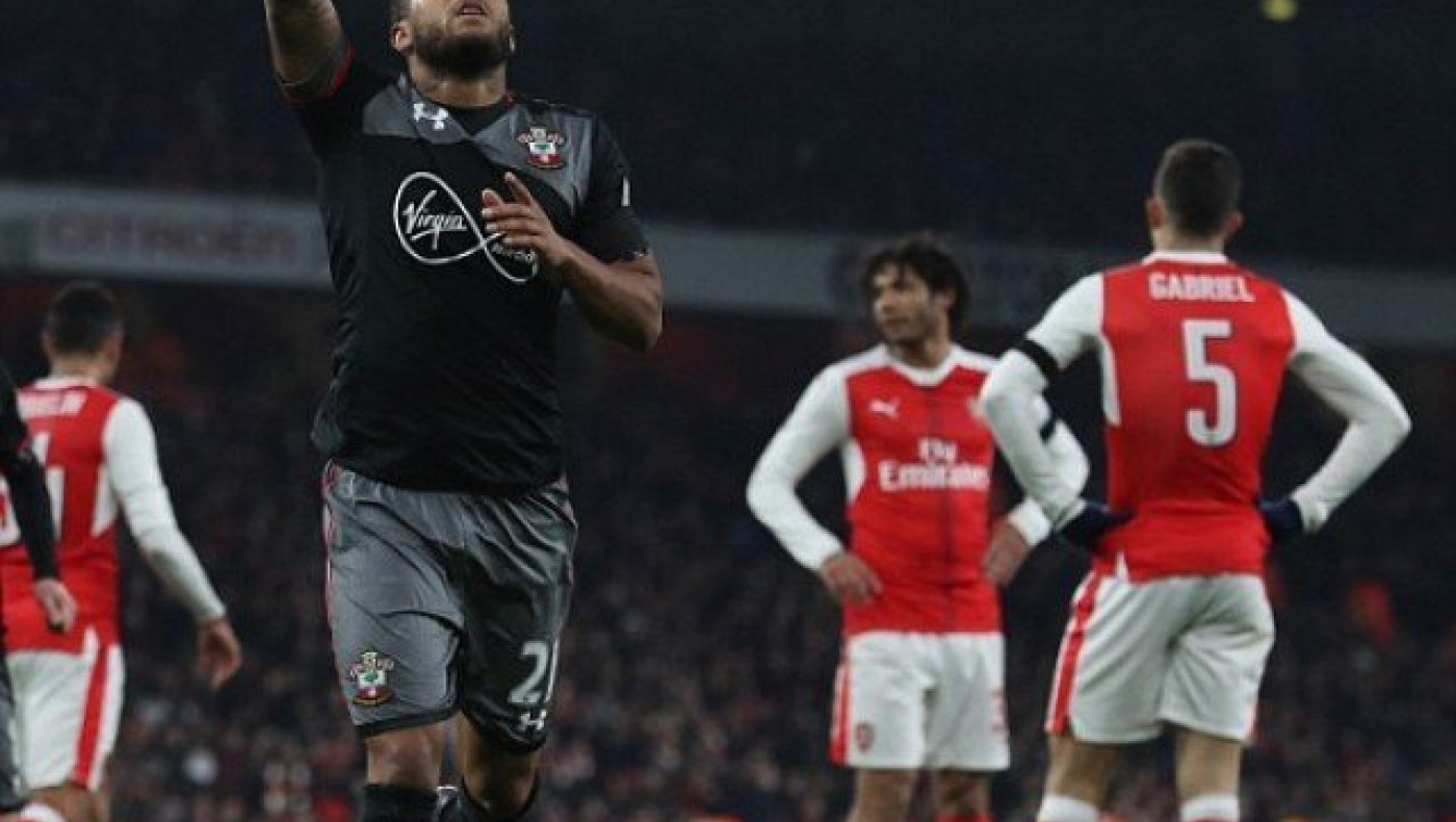 Xέρι-χέρι στους                     «4» του Λιγκ Καπ