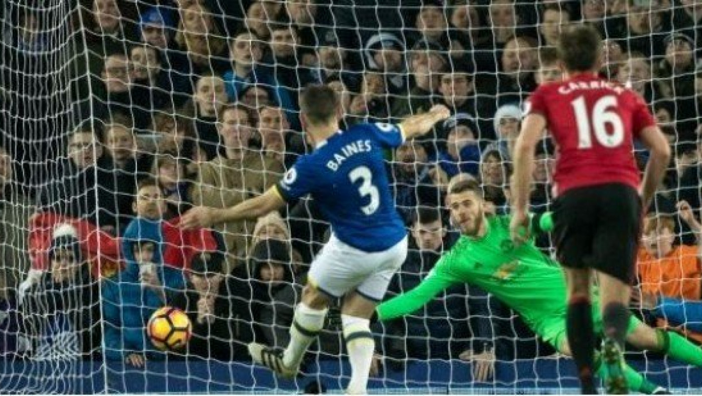 Βαθμό στο 89’ με πέναλτι, πήρε η Έβερτον κόντρα στη Γιουνάιτεντ (vid)