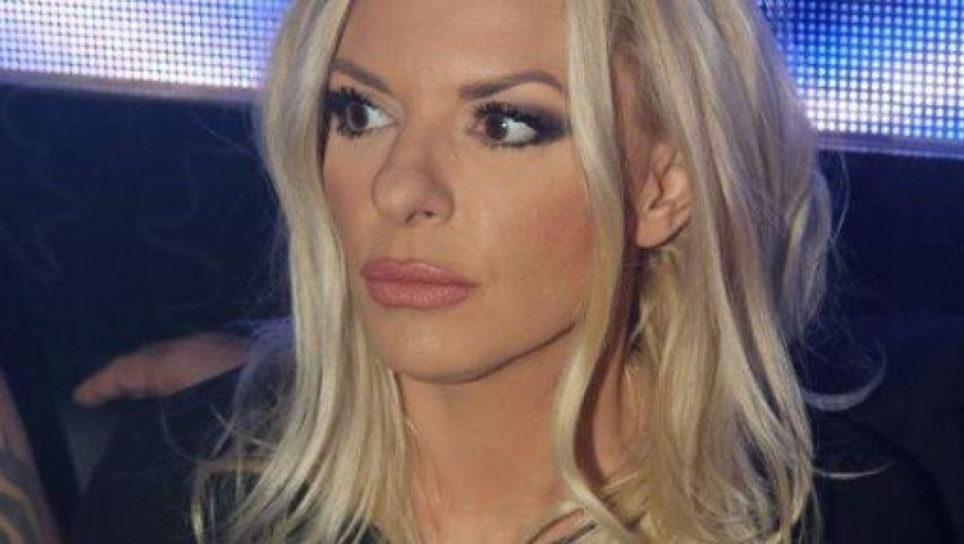 Η οn air αποκάλυψη της Αννίτας Πάνια για τον Νίκο Καρβέλα (ΒΙΝΤΕΟ)