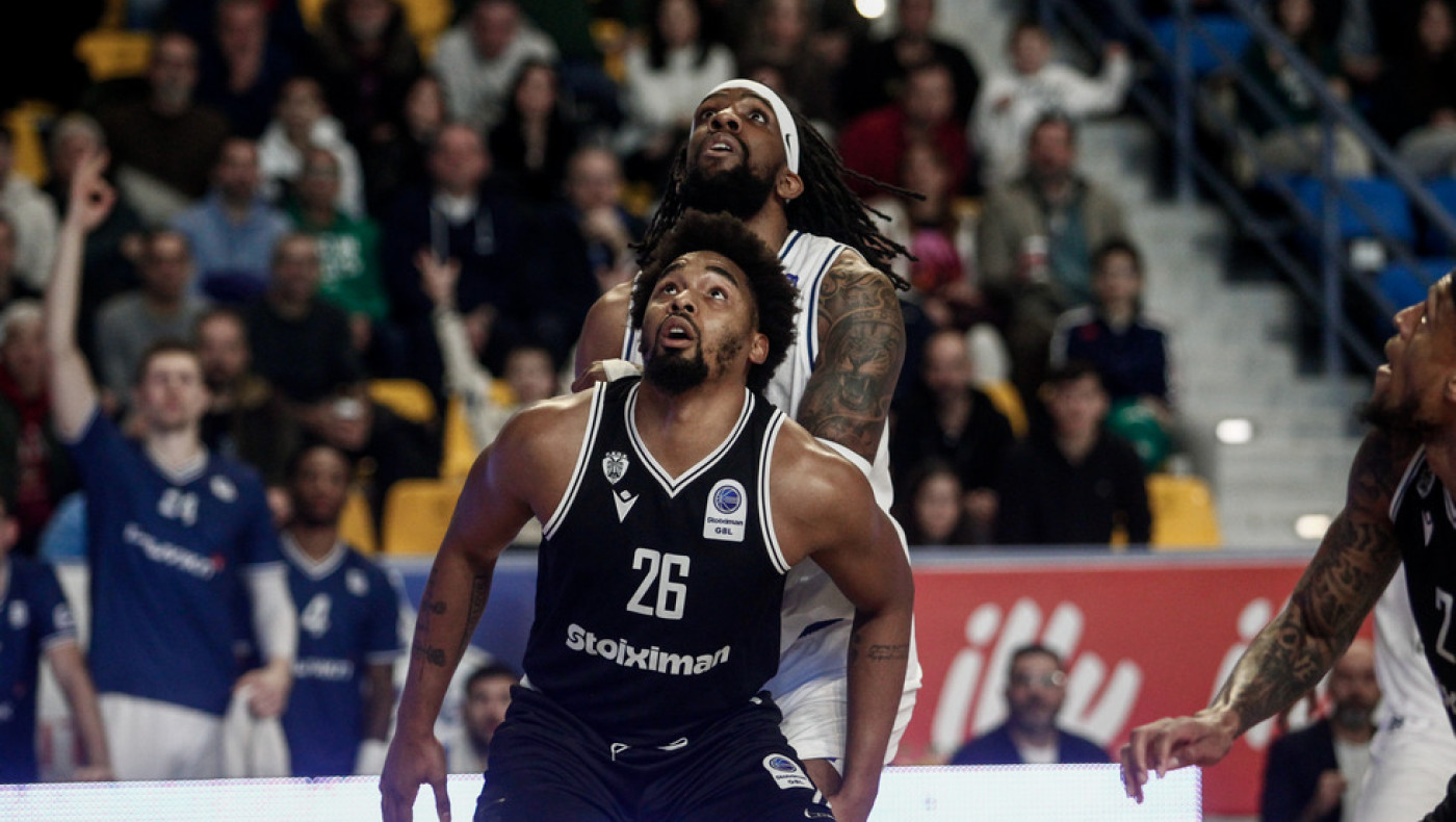 Μουρ: «Πάντα χρειάζεται χρόνος όταν έρχονται τρεις νέοι παίκτες»