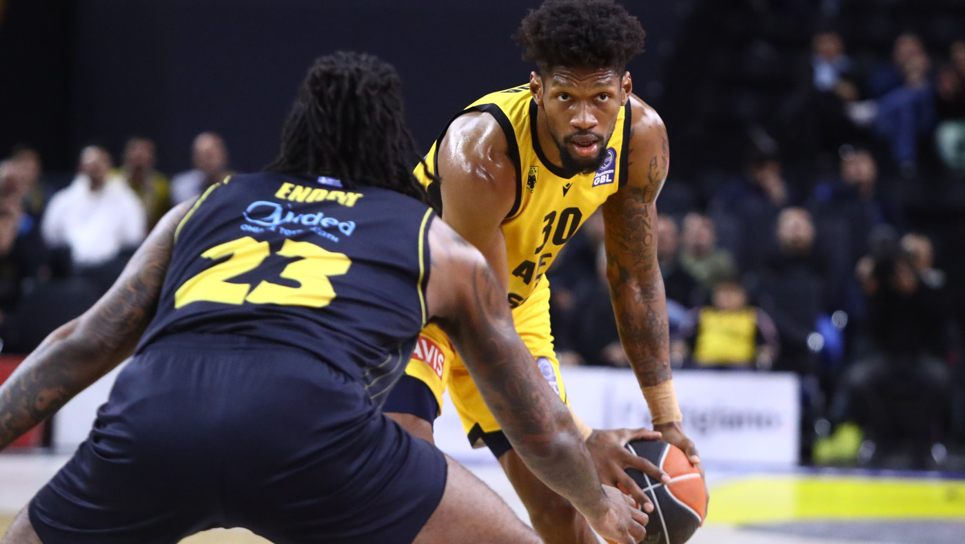 ΑΕΚ: Ο Κρις Σίλβα ενημέρωσε ότι φεύγει από την ομάδα