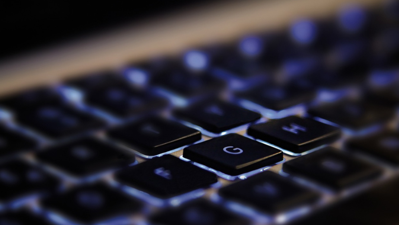 Ο λόγος που τα πληκτρολόγια δεν έχουν τα γράμματα σε αλφαβητική σειρά