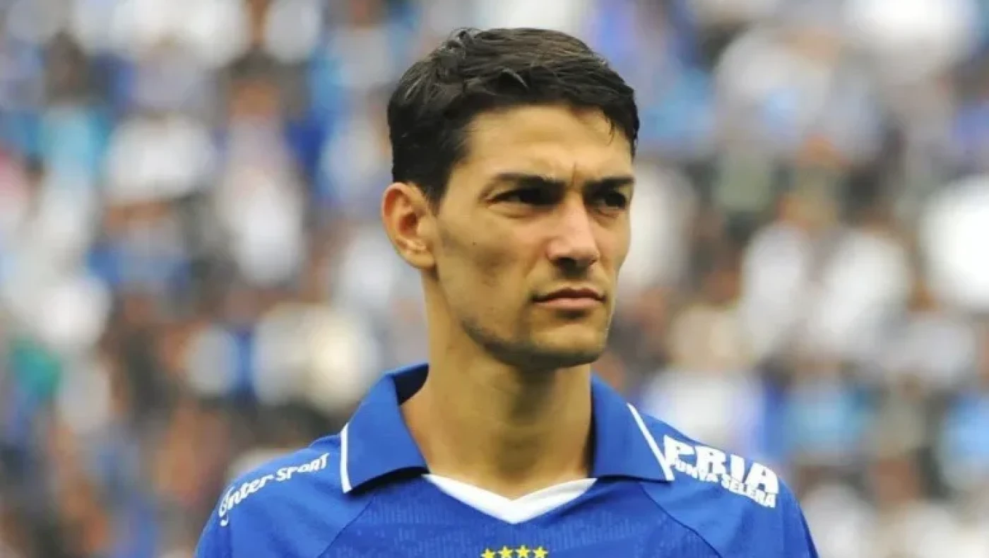 Προπονητής Περσίμπ: «Ο Μπάρμπα έχει συμβόλαιο, θα μείνει»