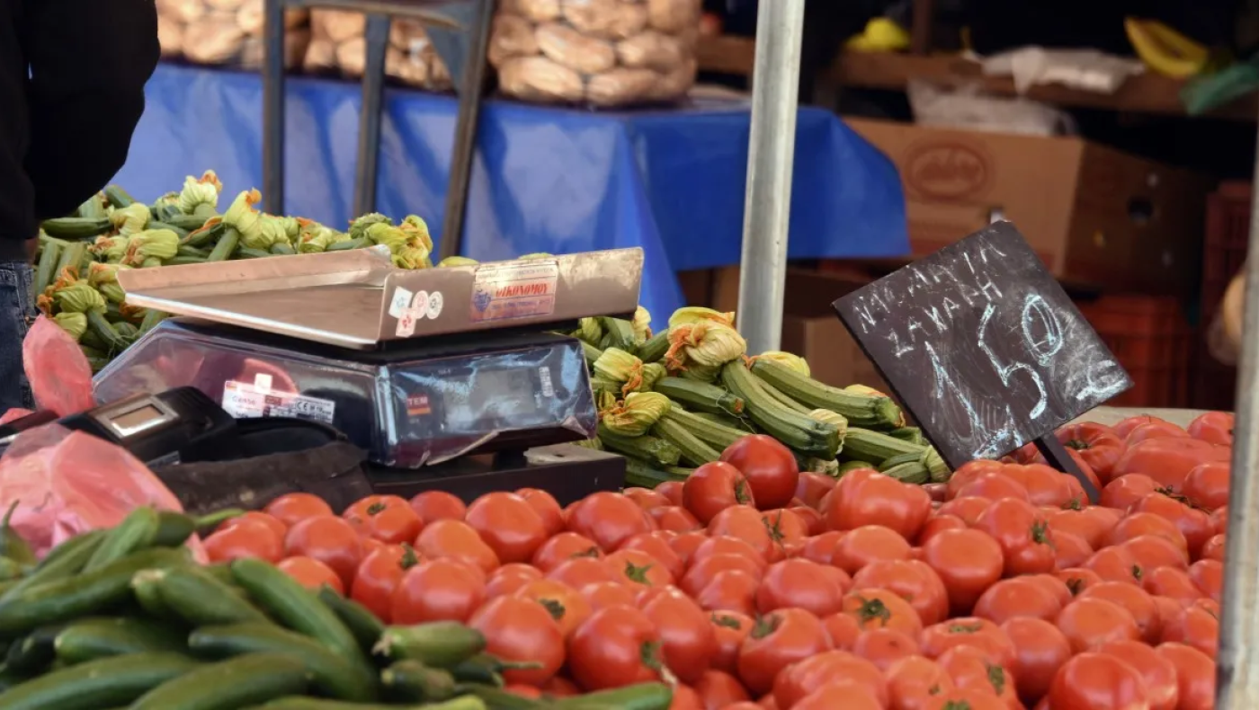 Λαϊκές αγορές: Κατεβάζουν «ρολά» επ' αόριστον