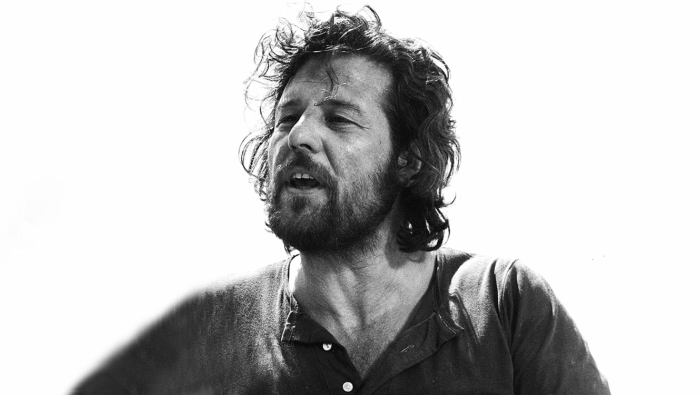 Από τα σκουπίδια σε σελίδα πωλήσεων τα βραβεία του Γιάννη Βόγλη